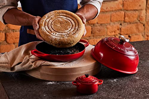 Le Creuset Signature Enameled Cast Iron Bread Oven (Quart Size)