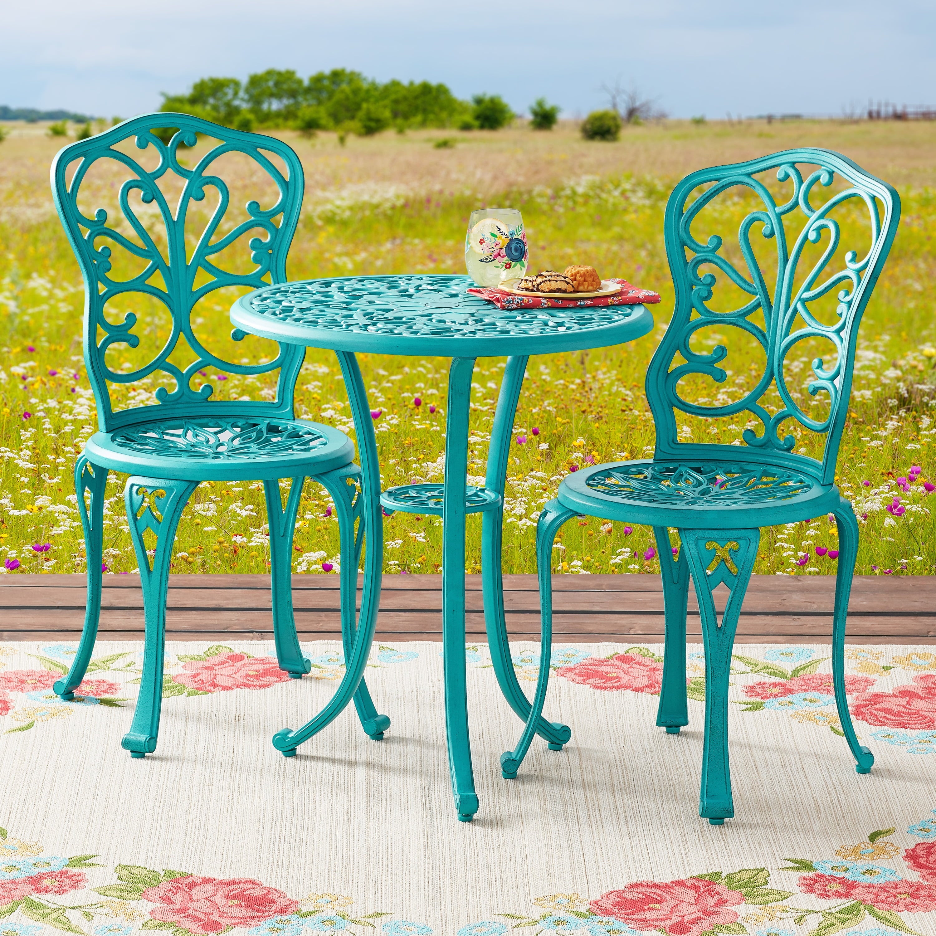 The Pioneer Woman Goldie 3-Piece Cast Aluminum Bistro Set