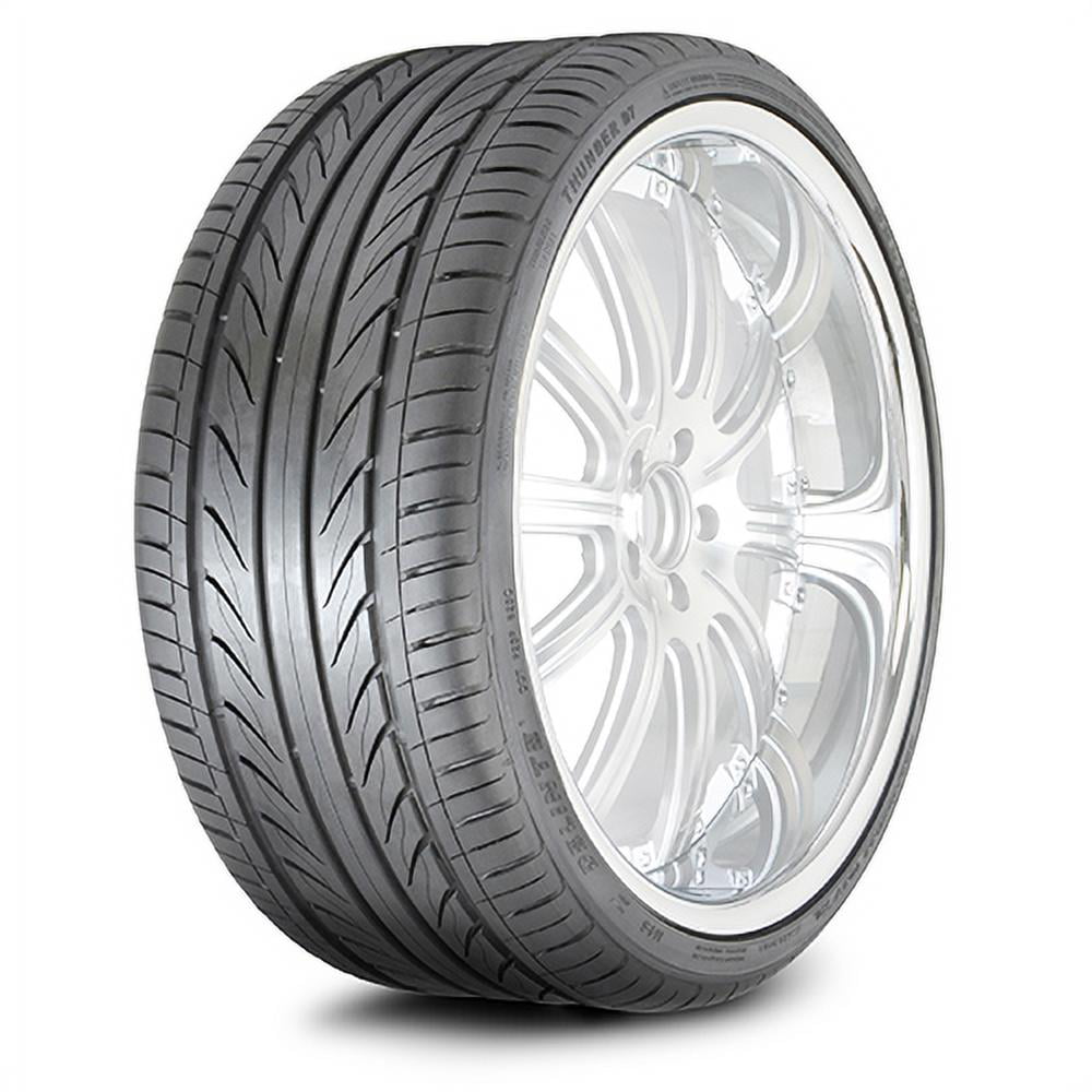 Delinte Thunder D7 245/45R18 ZR 100Y XL All-Season Tyre